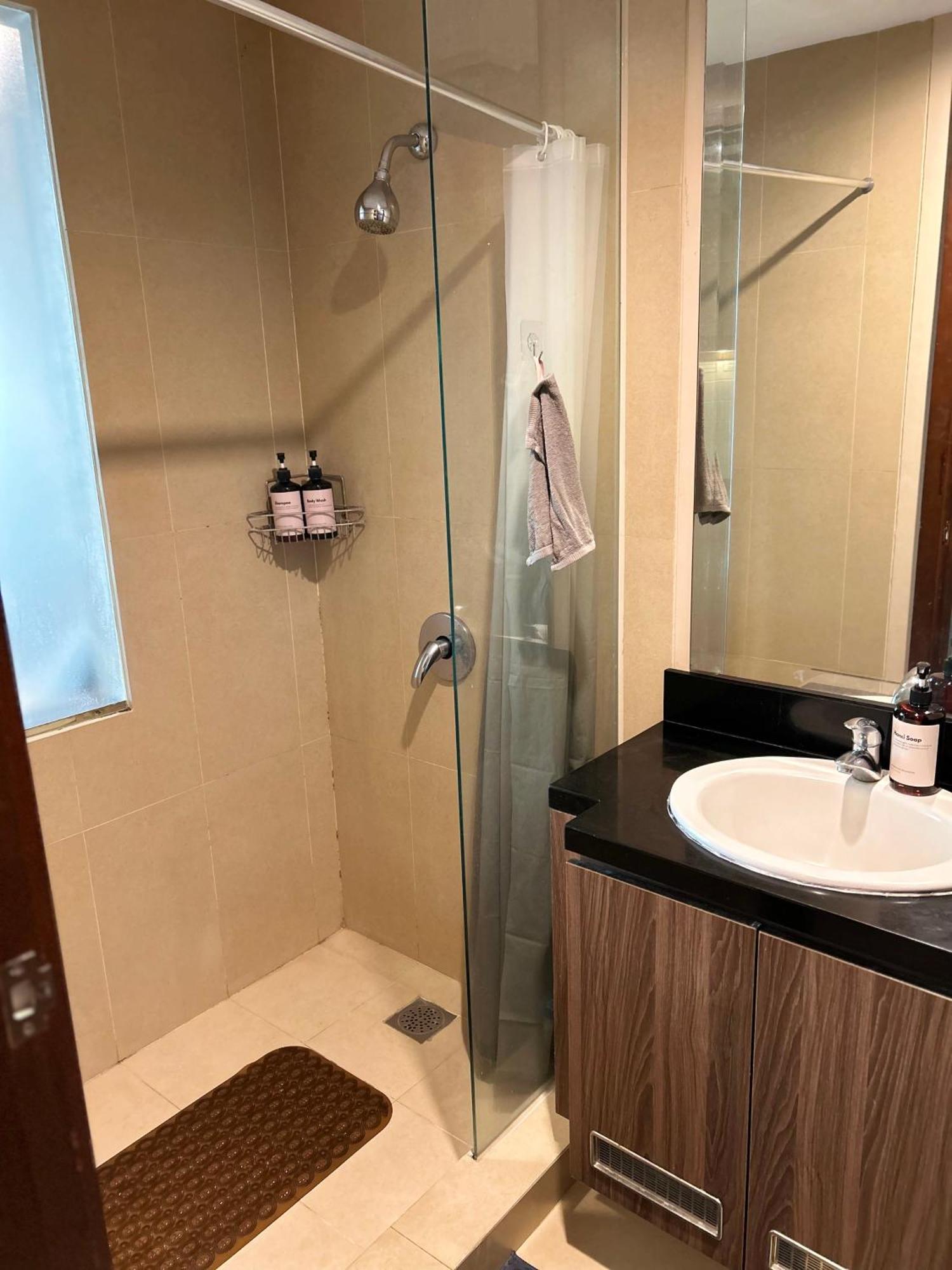 U Residence 2 Studio Apartment Pool View Tangerang Exterior photo